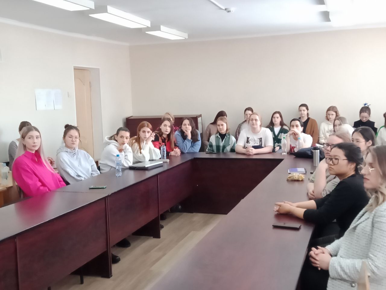 Встреча с редакторами журнала «Дальний Восток»