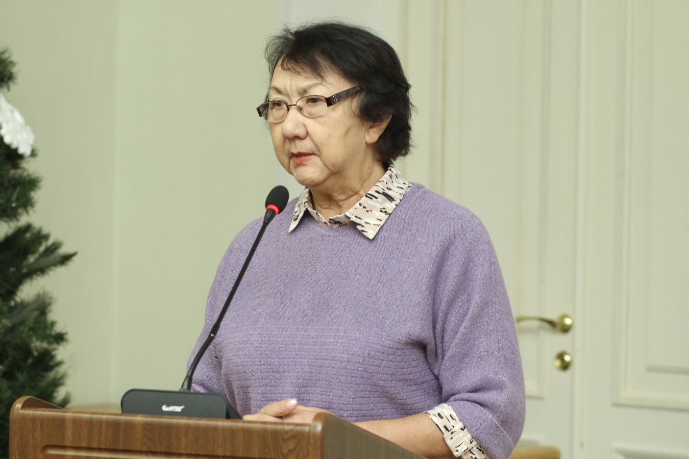 Сотрудник ДВГНБ станет членом жюри литературного конкурса